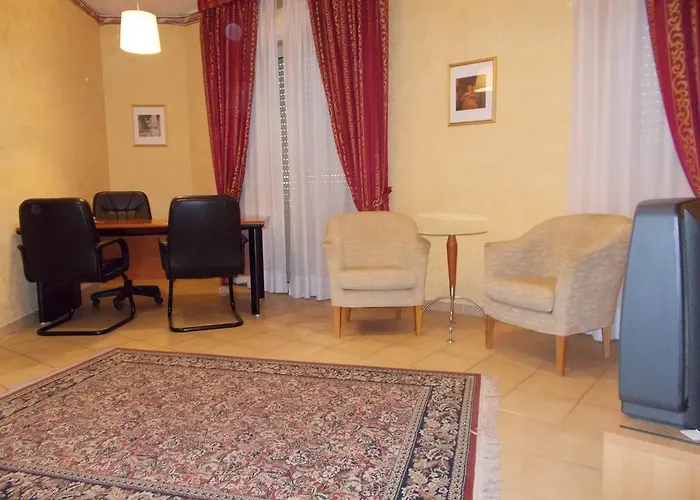 Casa Del Pellegrino Hotel