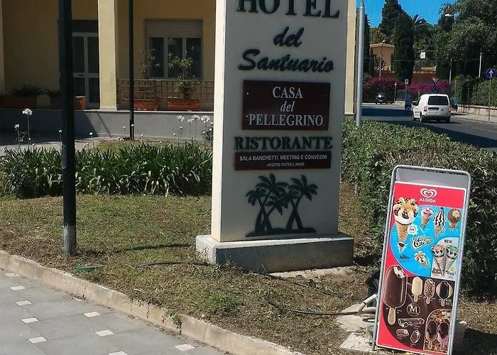 Hotel Casa Del Pellegrino 3*