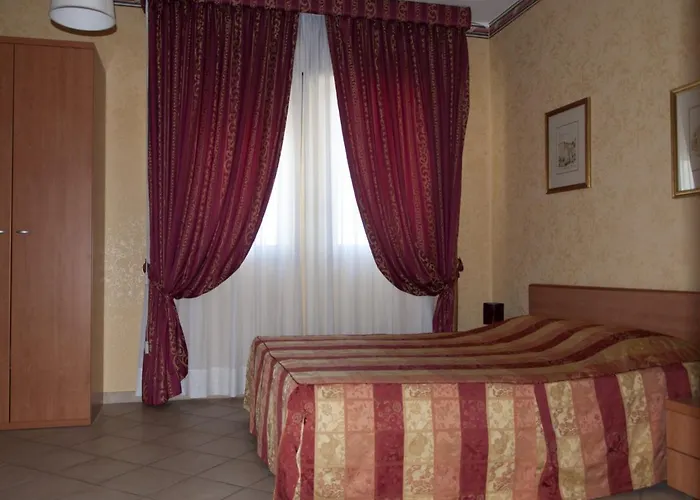 Casa Del Pellegrino Hotel 3*